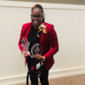 Meet your Posher, Veneesia